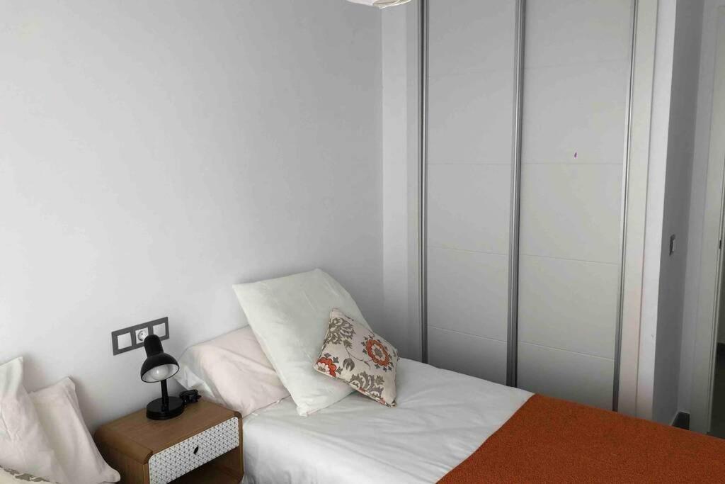 La Dorada, Sea Side Apartment Fuengirola Esterno foto