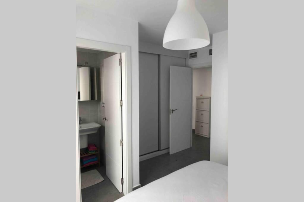 La Dorada, Sea Side Apartment Fuengirola Esterno foto